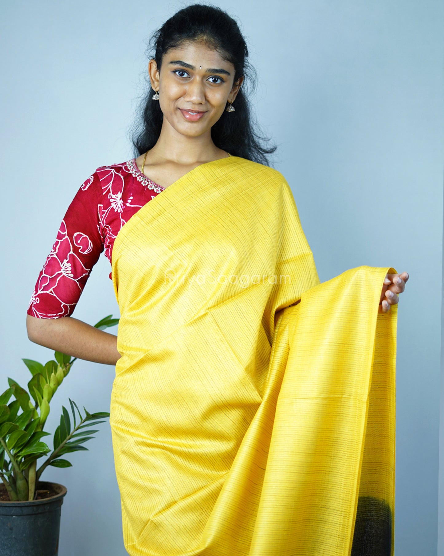 Yellow and Grey Contrast Tussar - PD1312