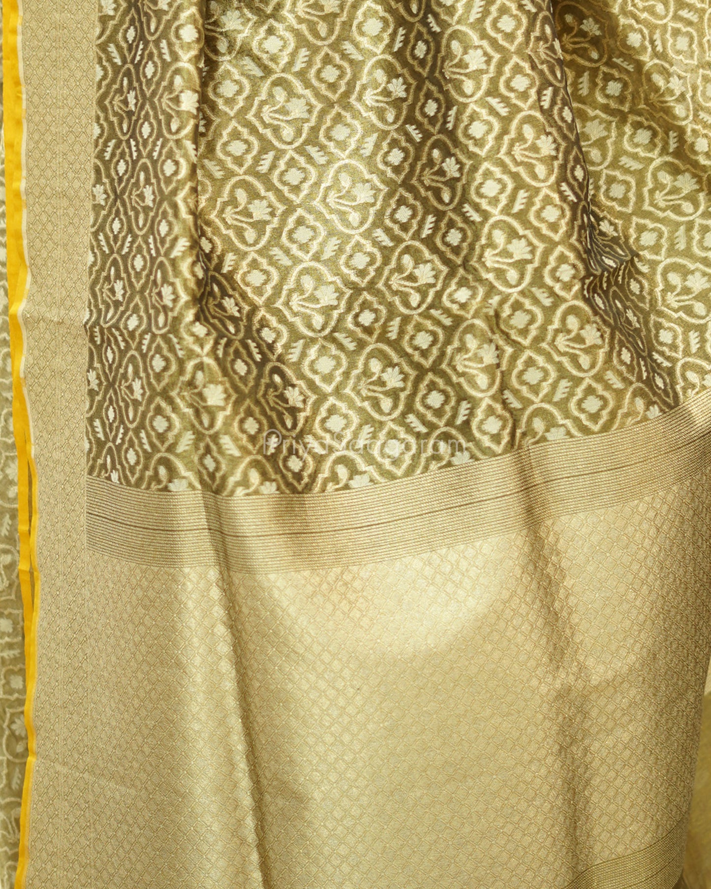Classic Floral Gold Tissue Silk - PD965