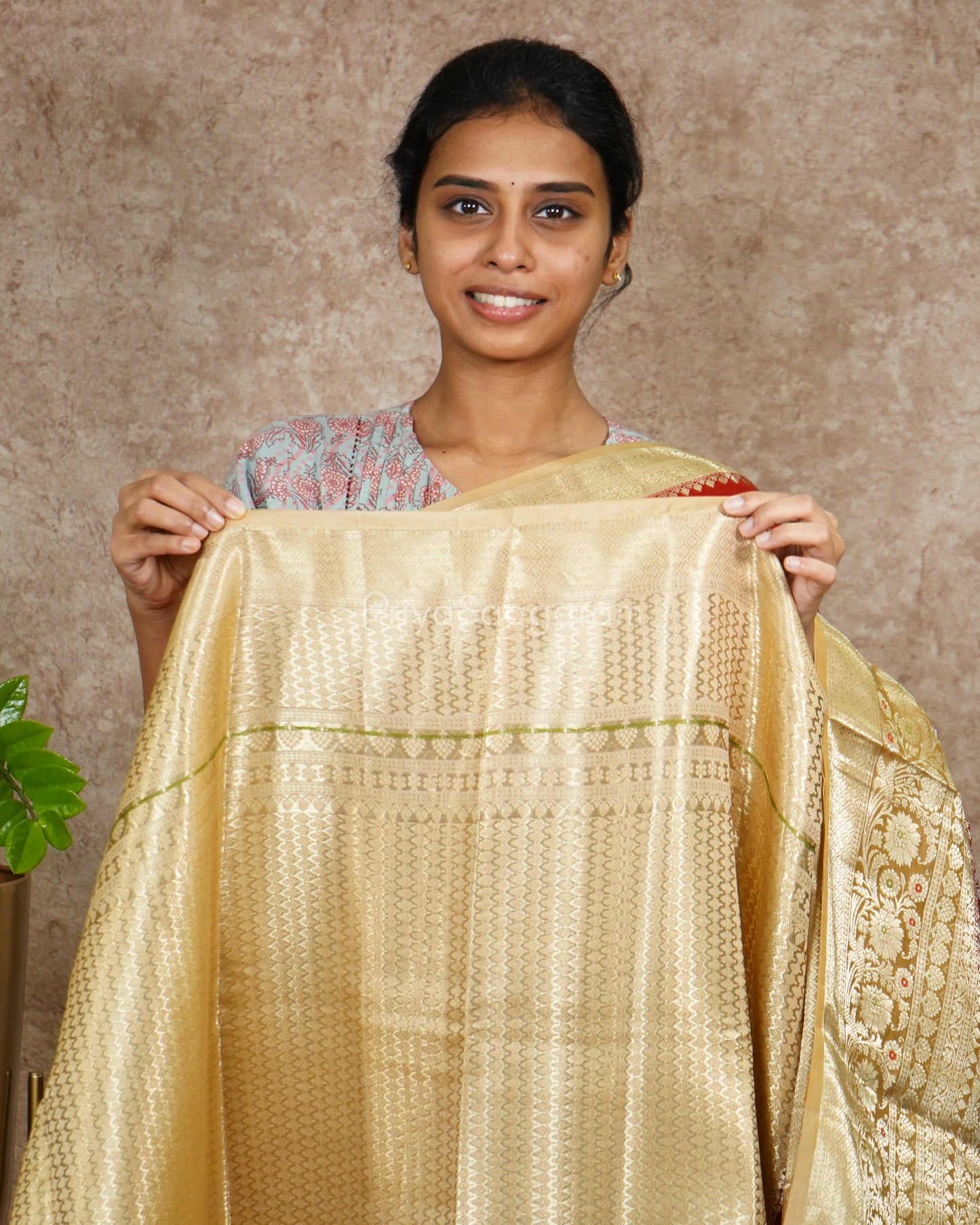 Traditional Red Chiniya Silk - PD4531