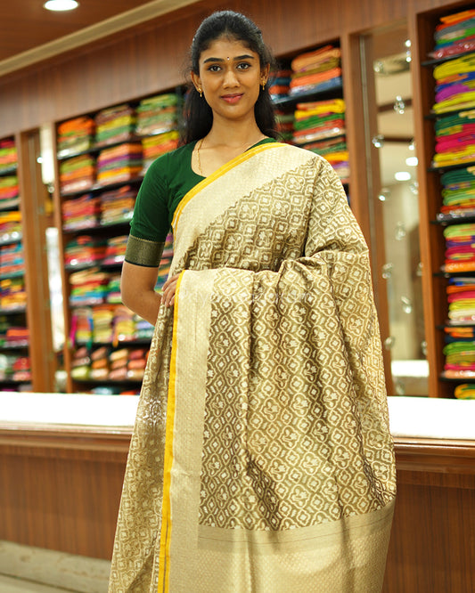 Classic Floral Gold Tissue Silk - PD965
