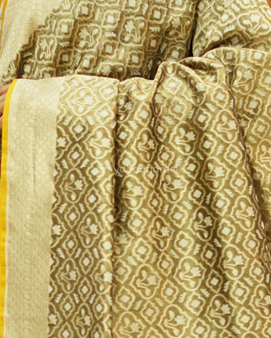 Classic Floral Gold Tissue Silk - PD965