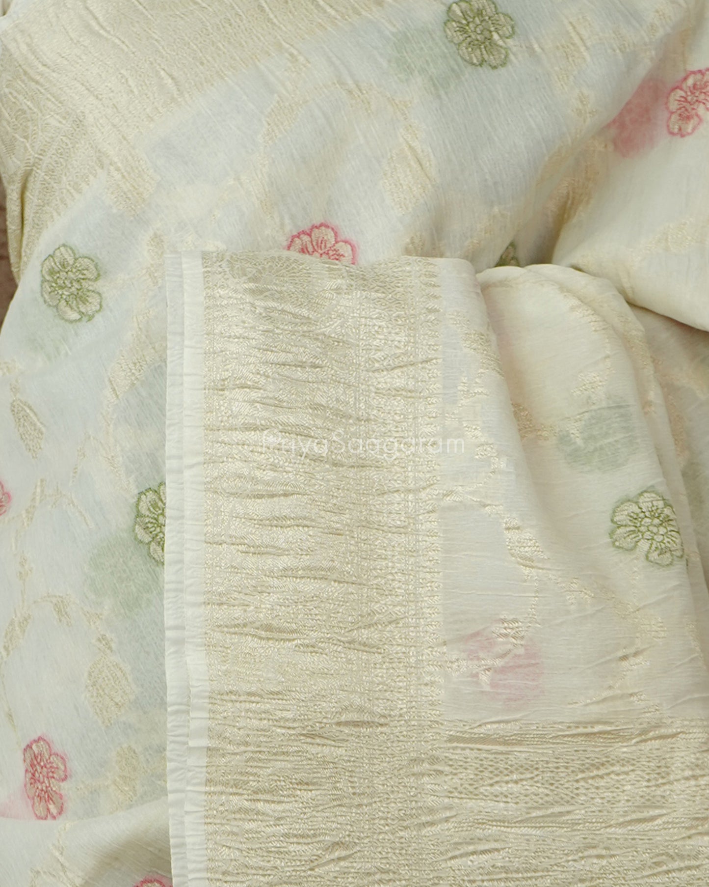 White Floral Crush Tissue Silk - PD1438