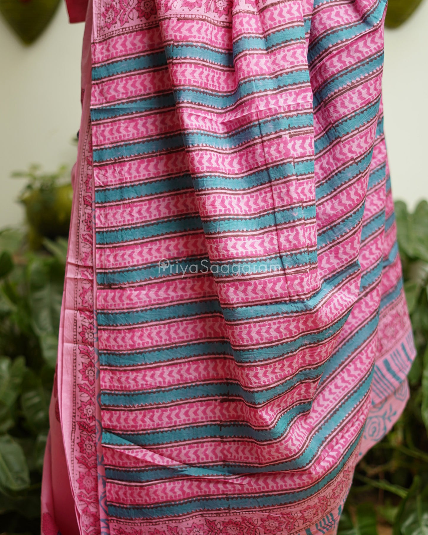 Taffy Pink Blockprint Pure Cotton - PD380