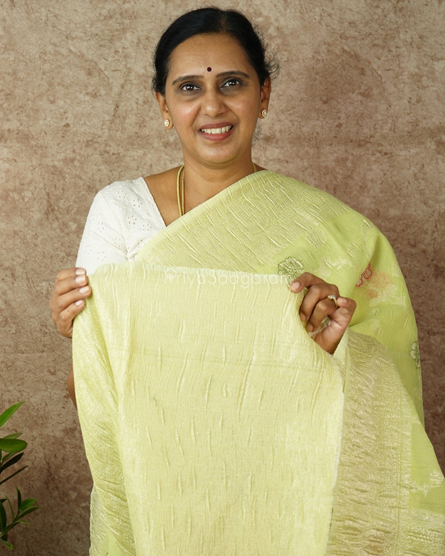 Green Floral Crush Tissue Silk - PD1437