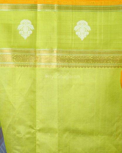Grey Checked Gadwal Silk Cotton - PD1424