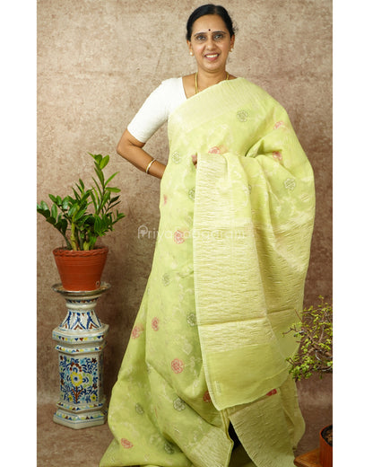 Green Floral Crush Tissue Silk - PD1437