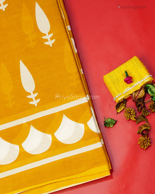 Medallion Yellow Mul Cotton - PD219