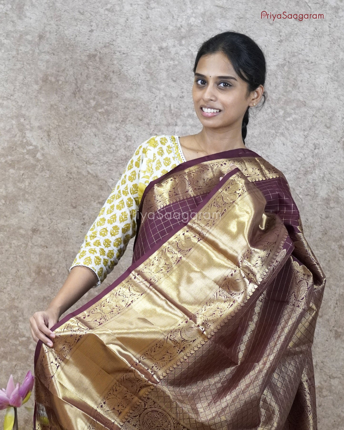 Chocolate Brown Kattam Kanchipuram - M9576