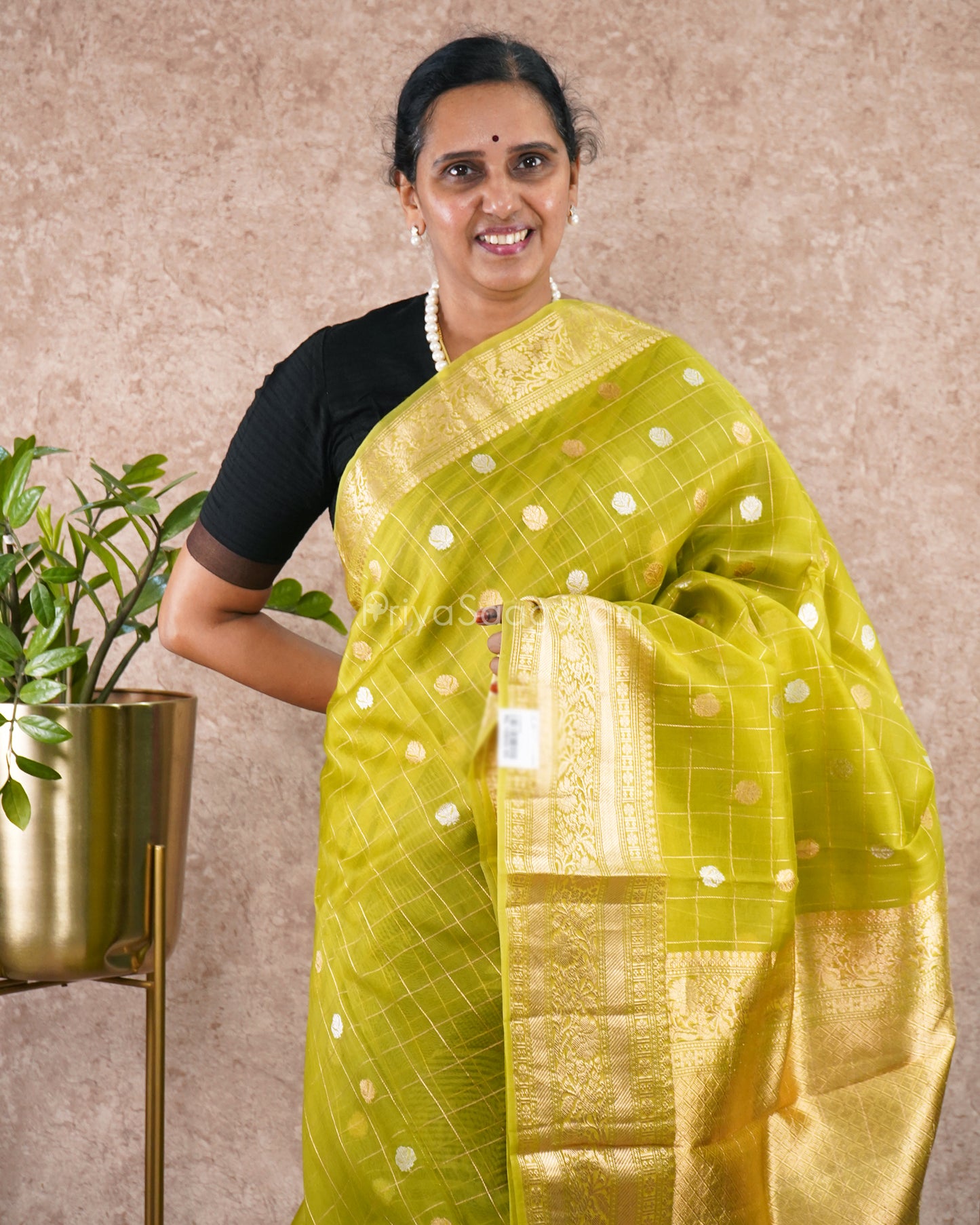 Checked Green Pink Contrast Kora Silk - PD4979