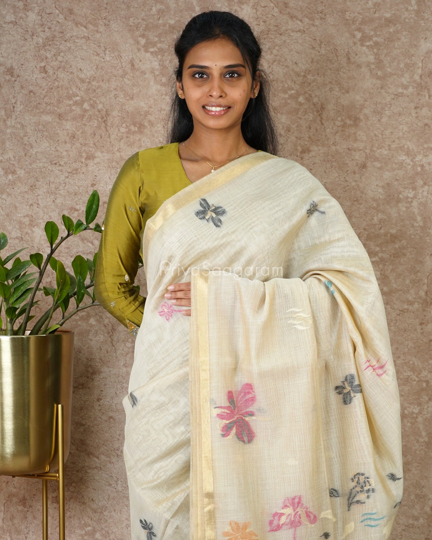 Cream Floral Fancy Cotton - PD3849