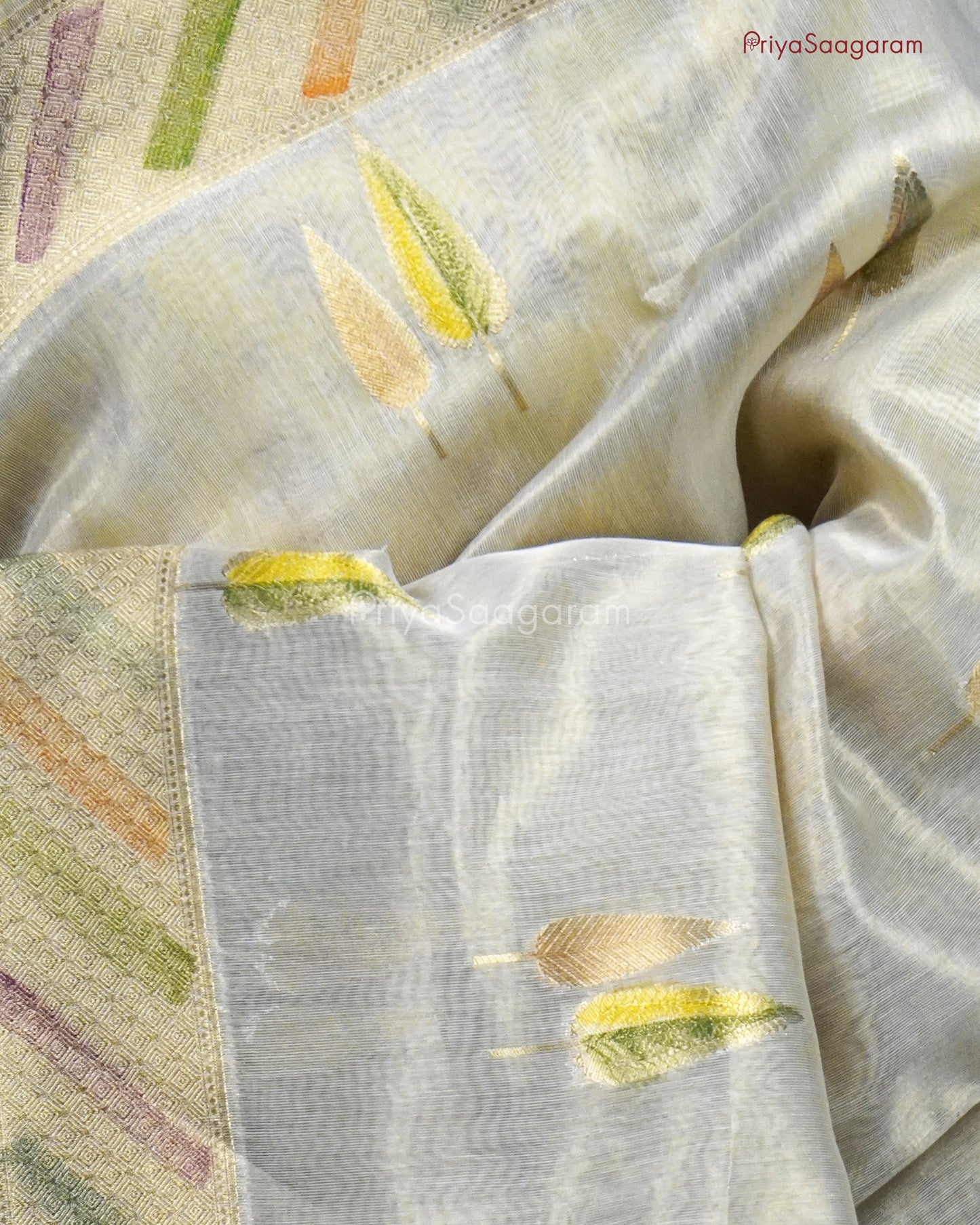 Golden Painted Tissue  Silk - PB5415