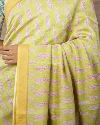 Paisley Printed Green Linen - PD533
