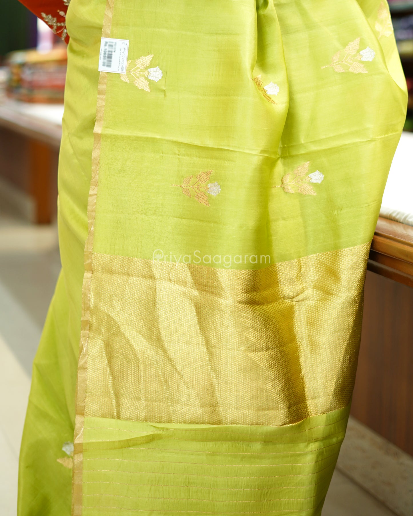 Shining Green Raw Mango Silk - PD1074