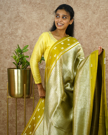 Green Geometric Weaving Raw Mango Silk - PD3914