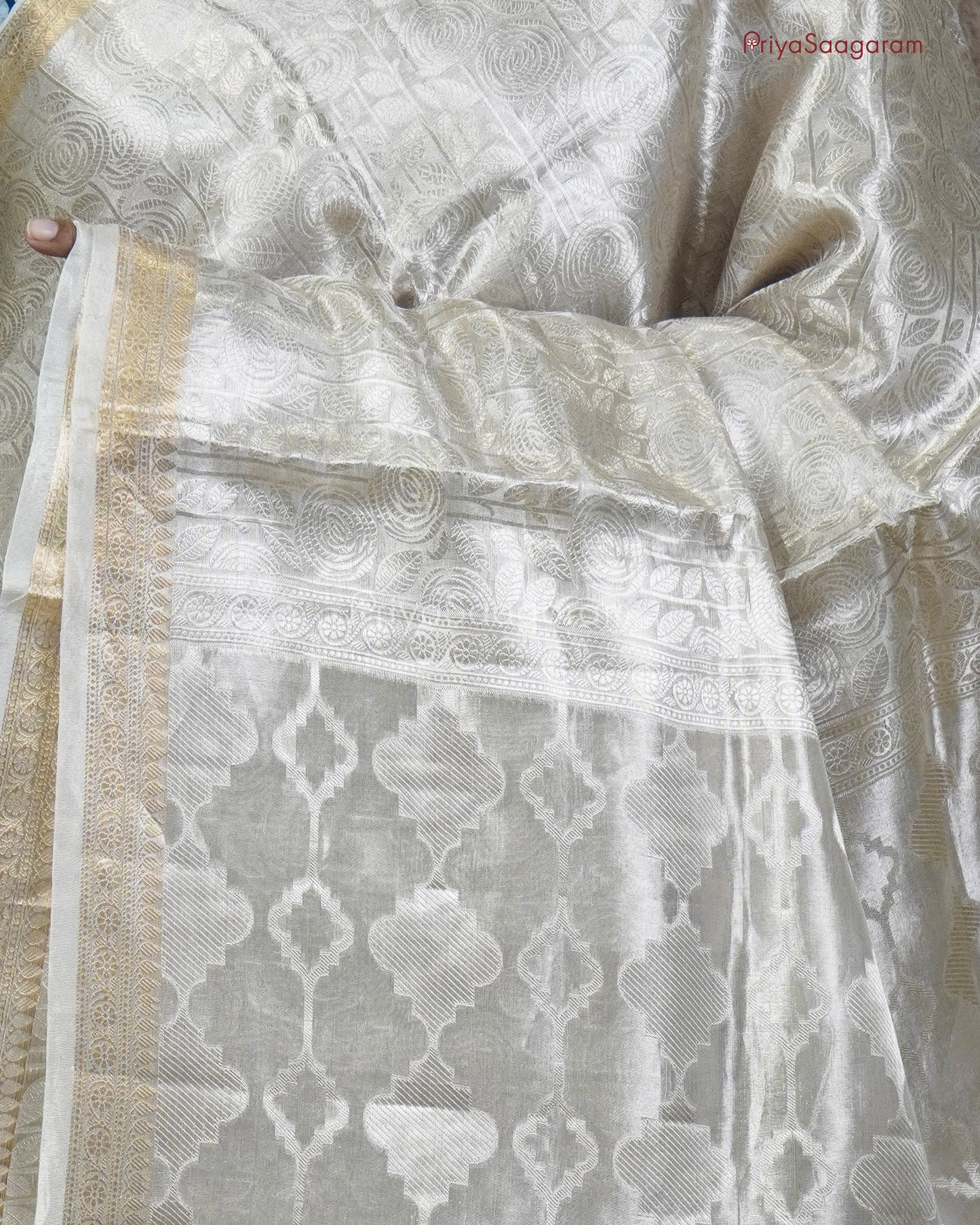 Silver Zari Tissue Silk - PC3589