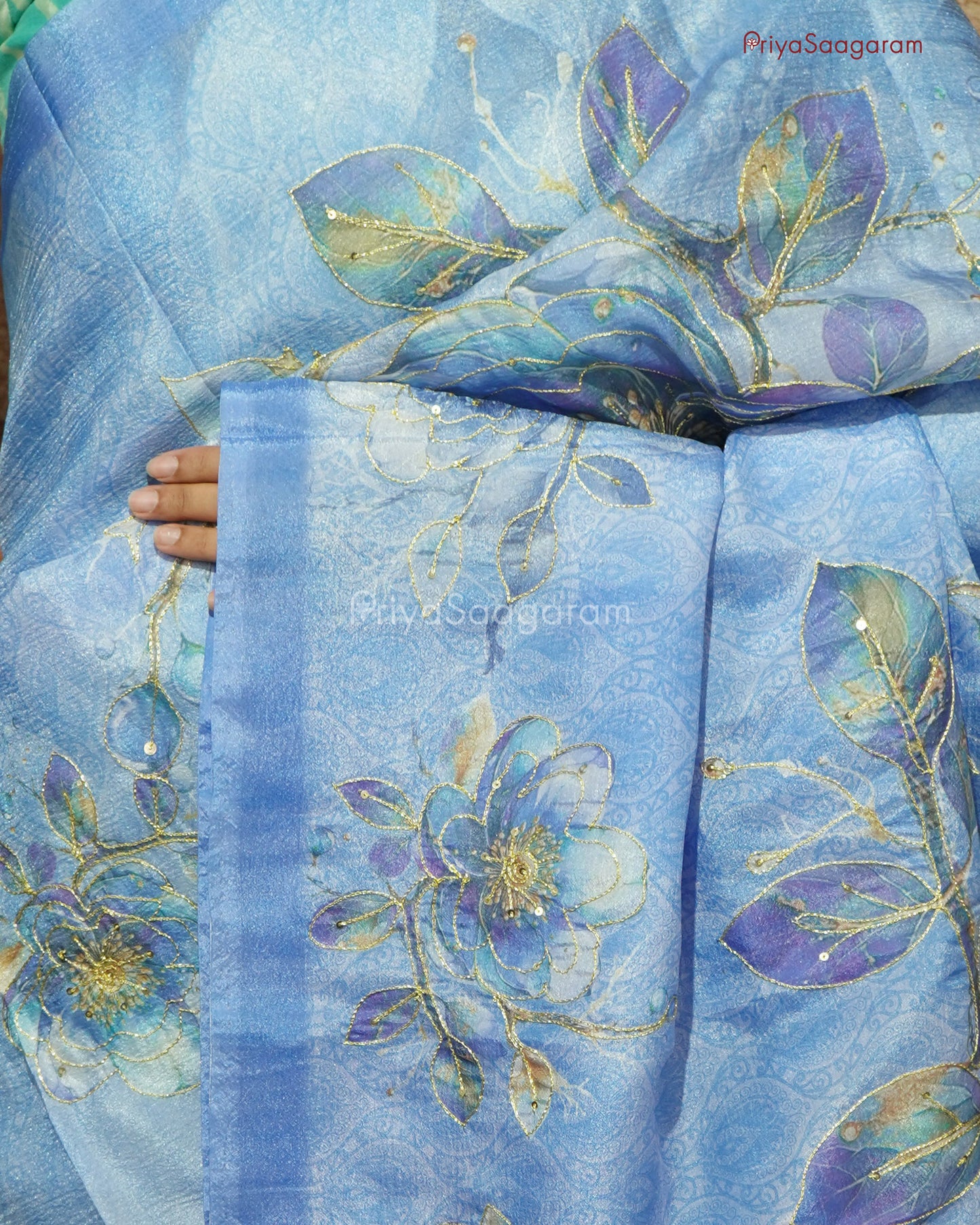 Fancy Blue Crush Tissue - PD705