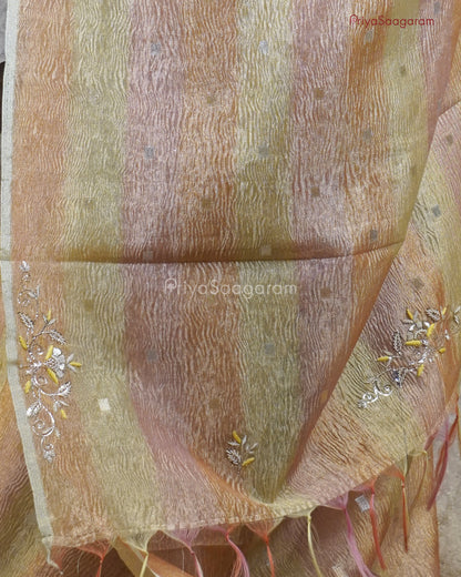 Shaded Pink Crush Tissue - PC1635