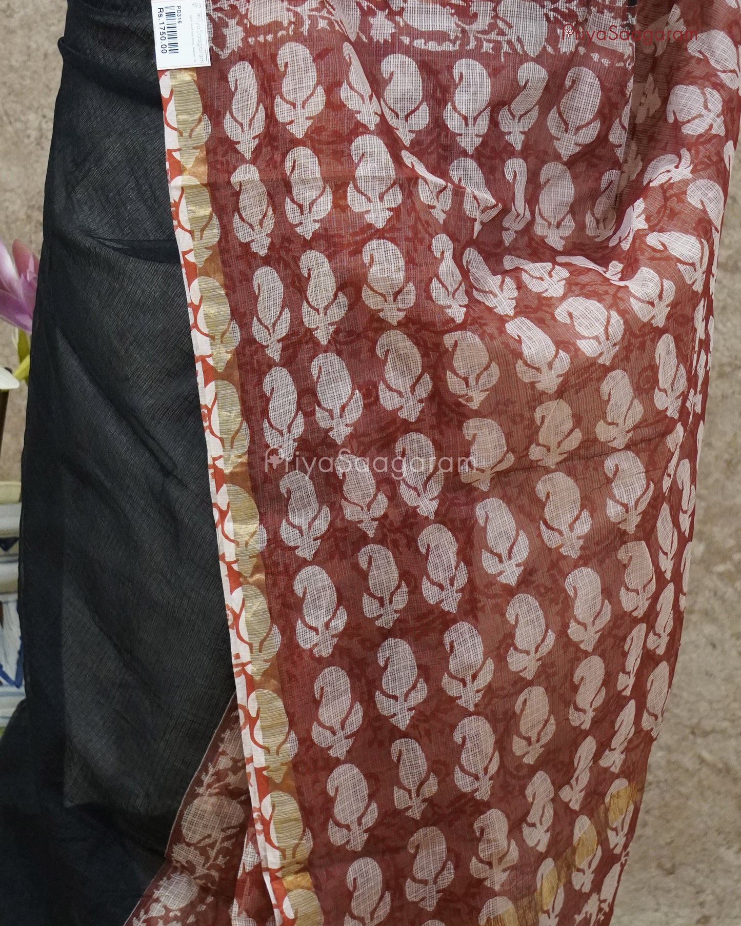 Red and Black Kota Doria - PD316
